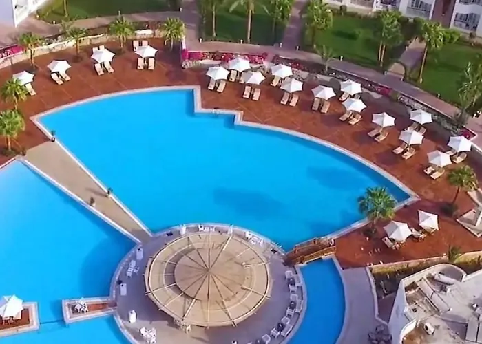 Resort: Sharm Reef Hotel